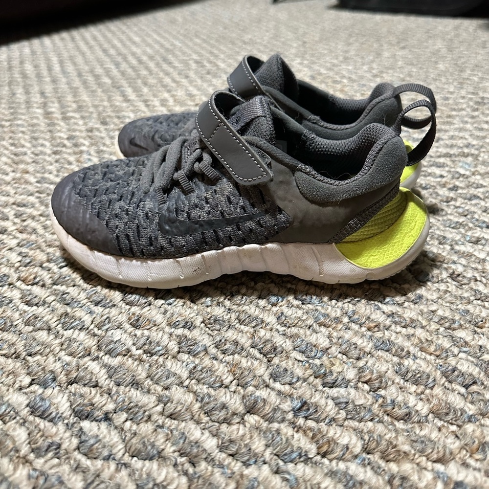 Boys Nike